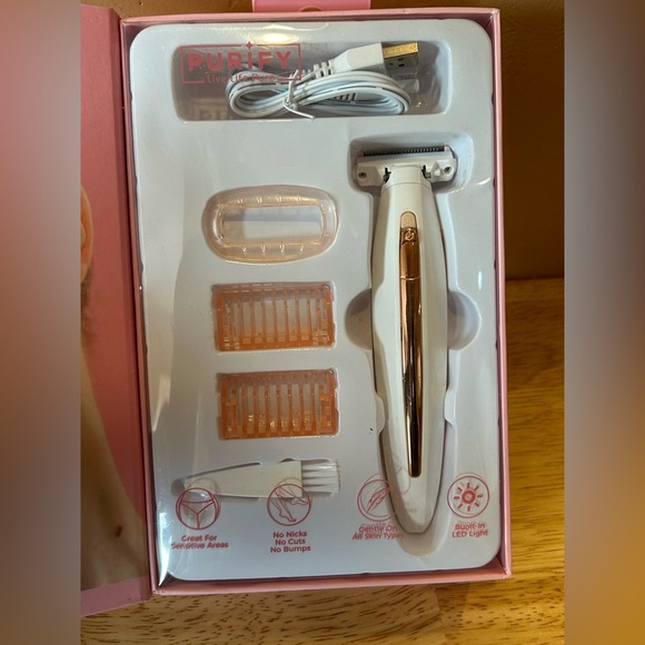 Rechargeable Body Shaver And Trimmer With LED Light Made By Purify.NYC. NWTS. - Picture 8 of 8